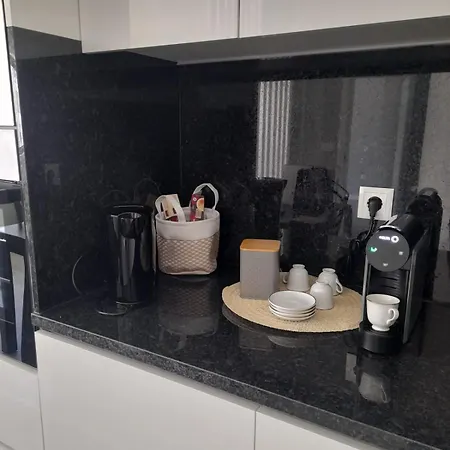 Amorosa Apart * Amorosa